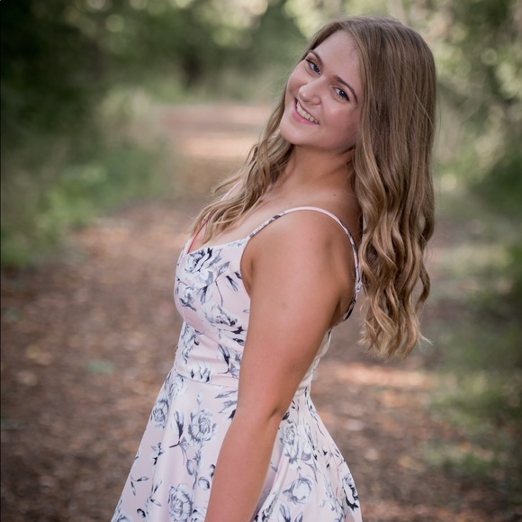 Pink Rose Dress - Picture 2 of 3